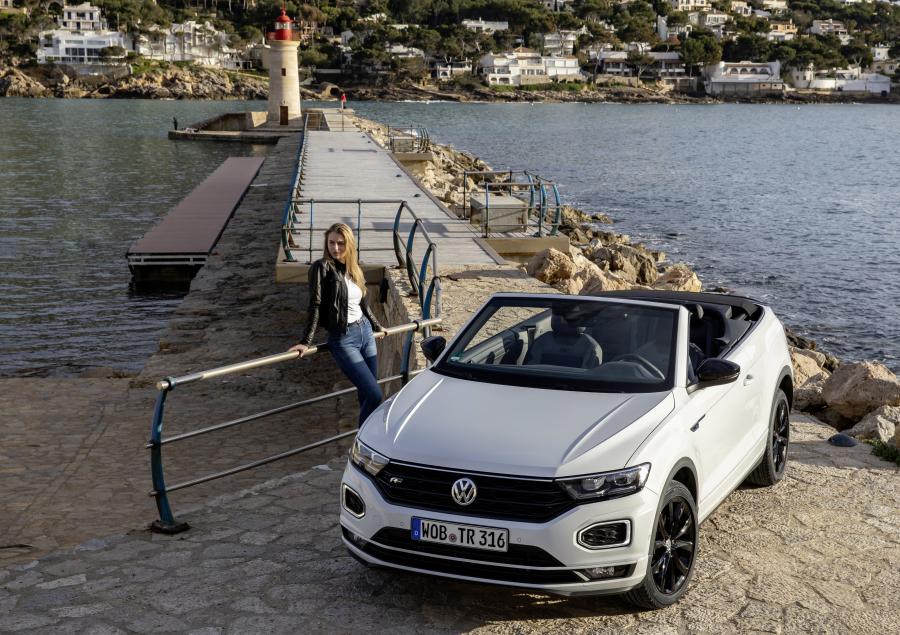  Volkswagen T-Roc Cabriolet R-Line 2019 года  (WW) (фото 76 из 137)